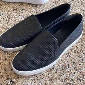 Vince Blair Slip on Sneaker